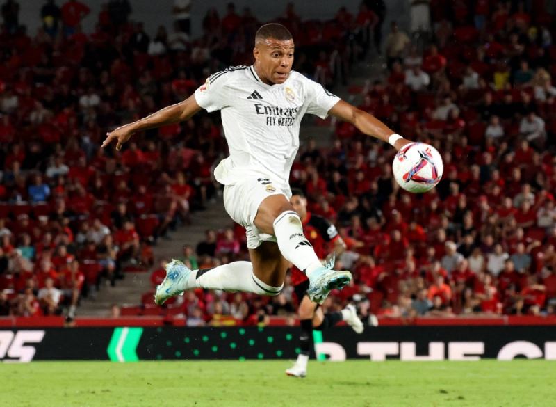 Kylian Mbappe - Ngôi sao sân cỏ đang lên của bóng đá thế giới
