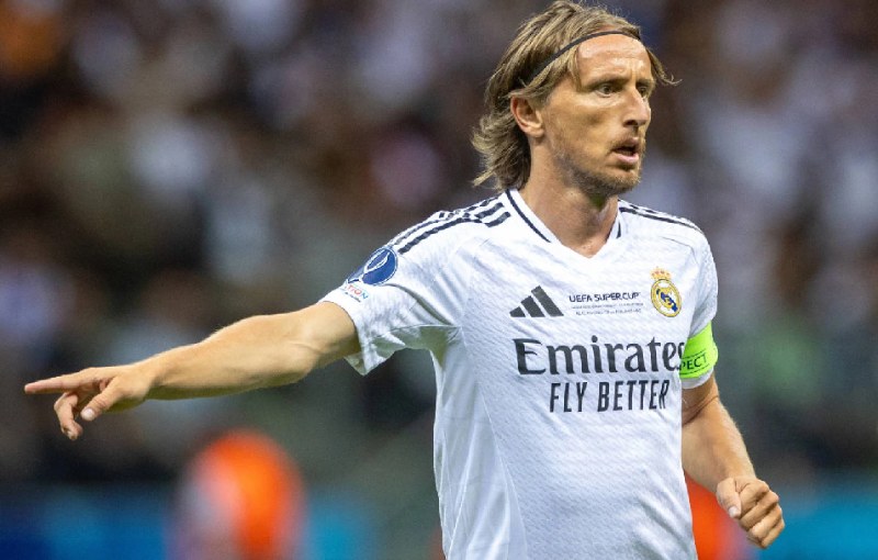 Luka Modric được mệnh danh người không tuổi của tuyến giữa